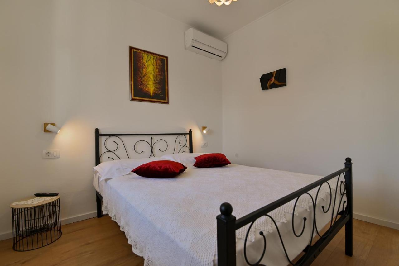 Apartments Art Trogir Exterior foto